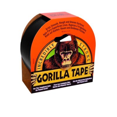 Lepilni trak GORILLA TAPE 48mm x 11m sodi med najmočnejše lepilne trakove na trgu. Odporen na vodo, UV žarke, vremenske vplive in obrabo. Sestavjen iz dveh slojev lepila in poroznega veziva, zato je zelo primeren tudi za uporabo na hrapavih površinah kot so kamen, les in beton.