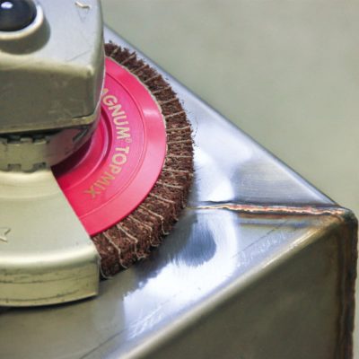 Brusni disk Eisenblätter MAGNUM® TOP MIX, za predpoliranje in odstranjevanje prask na vseh vrstah jekel.